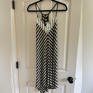 NWT Striped Laily Jayde Dress in Olive and White